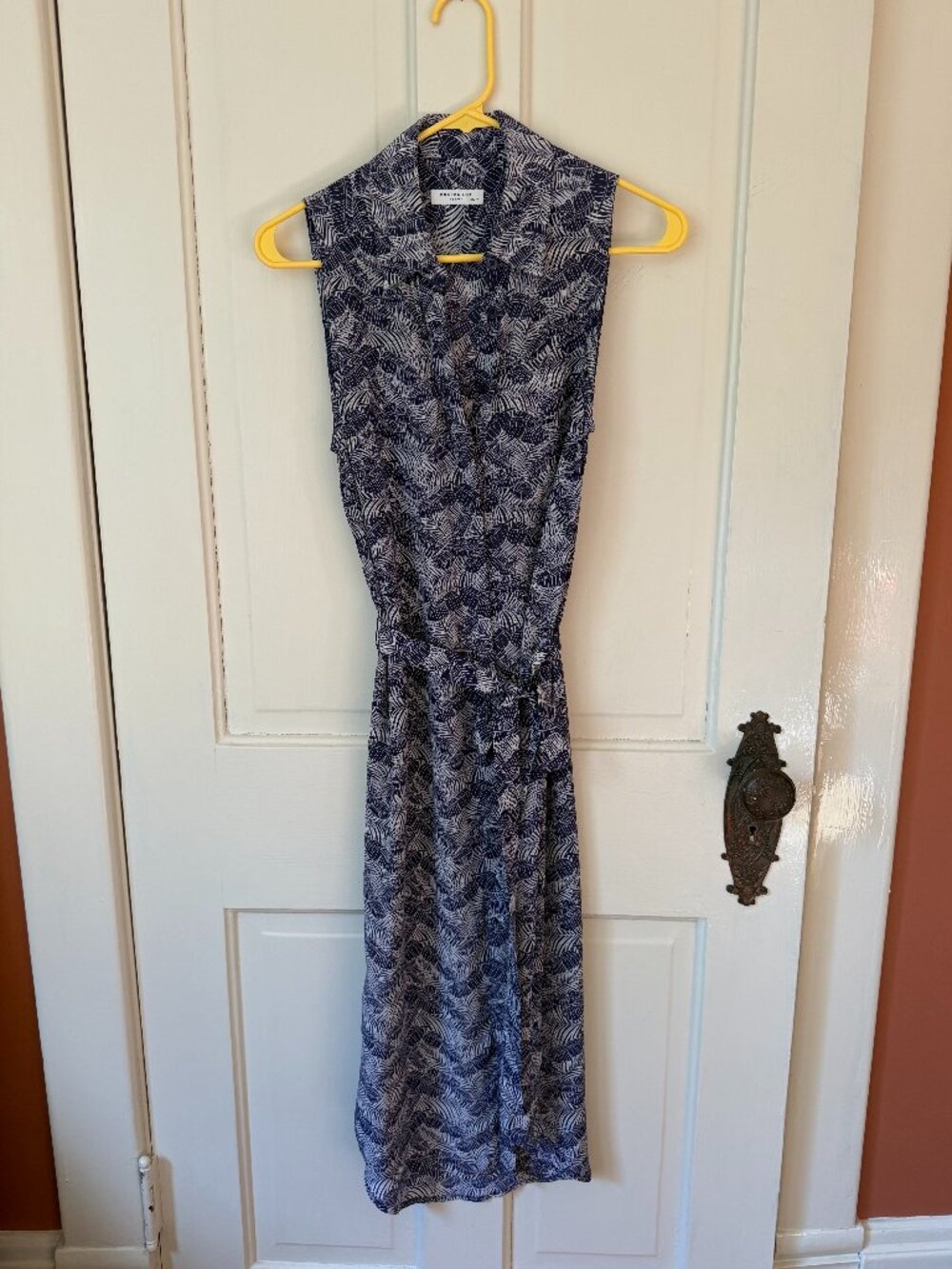 Equipment "Parkin" 100% silk button-front sleeveless midi tie-waist dress